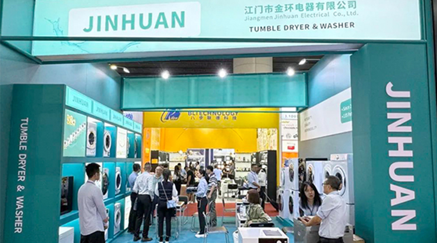 廣交會(huì)第一天！金環(huán)電器吸引世界各地客戶駐足參觀交流