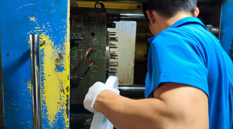 金環(huán)熱泵干衣機(jī):節(jié)能新選擇,品質(zhì)生活新標(biāo)桿 金環(huán)熱泵干衣機(jī):節(jié)能新選擇,品質(zhì)生活新標(biāo)桿