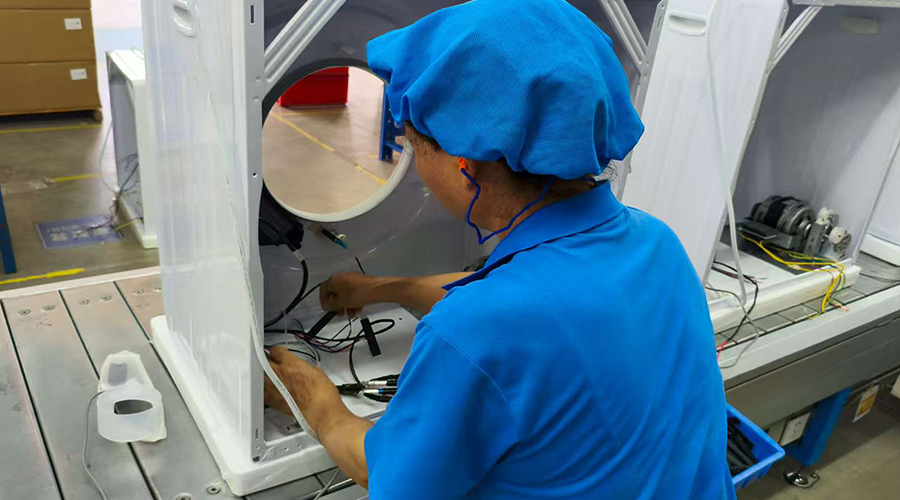 一機(jī)多能,呵護(hù)全家衣物 一機(jī)多能,呵護(hù)全家衣物