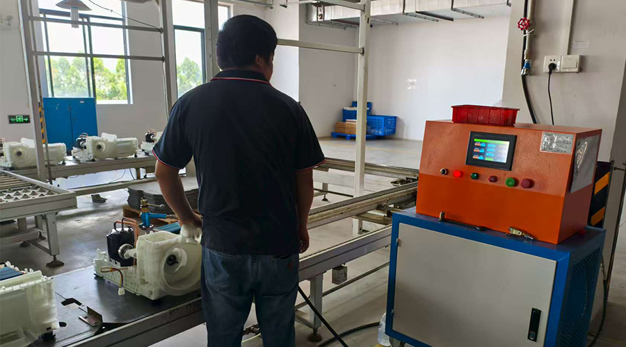 科技賦能,金環(huán)電器熱泵烘干機(jī)引領(lǐng)干衣新潮流 科技賦能,金環(huán)電器熱泵烘干機(jī)引領(lǐng)干衣新潮流